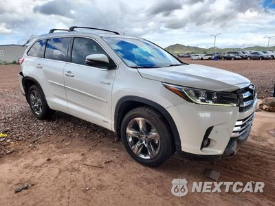 Czwarte zdjęcie samochodu z boku: 2018 TOYOTA HIGHLANDER HYBRID LIMITED PLATINUM VIN:5TDDGRFHXJS043936 - miniatura