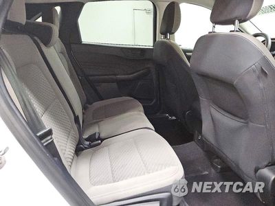 Zdjęcie 11 z 13 samochodu: 2022 FORD ESCAPE SE VIN:1FMCU9G68NUA61107 - miniatura