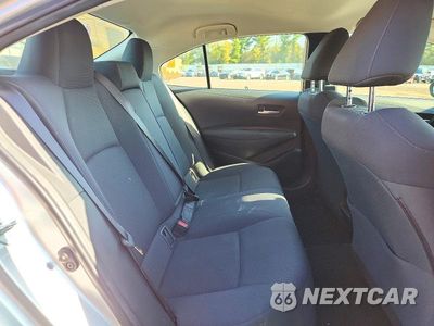 Zdjęcie 10 z 12 samochodu: 2021 TOYOTA COROLLA LE VIN:JTDEPMAE0MJ132940 - miniatura