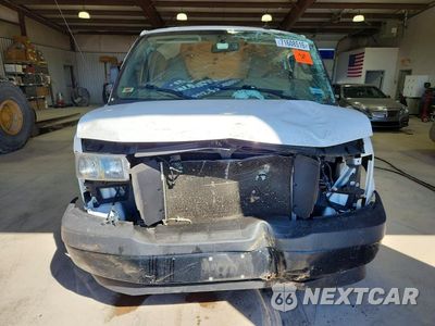 Piąte zdjęcie samochodu w środku: 2021 CHEVROLET EXPRESS G2500 VIN:1GCWGAF74M1168238 - miniatura
