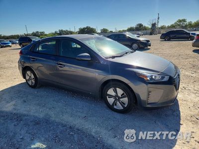 Czwarte zdjęcie samochodu z boku: 2019 HYUNDAI IONIQ BLUE VIN:KMHC65LC0KU180120 - miniatura
