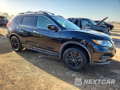 Czwarte zdjęcie samochodu z boku: 2017 NISSAN ROGUE SV VIN:5N1AT2MV2HC817523 - miniatura