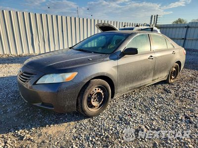 2007 TOYOTA CAMRY LE 4T1BE46K27U575029 - główne zdjęcie licytacji z USA - miniatura