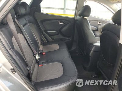 Zdjęcie 11 z 13 samochodu: 2010 HYUNDAI TUCSON GLS VIN:KM8JU3AC8AU017816 - miniatura