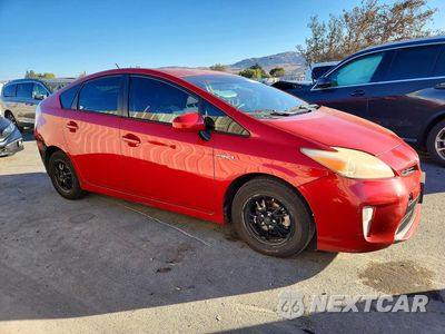 Czwarte zdjęcie samochodu z boku: 2013 TOYOTA PRIUS THREE VIN:JTDKN3DU7D5686538 - miniatura