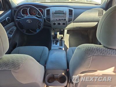 Zdjęcie 8 z 12 samochodu: 2011 TOYOTA TACOMA DOUBLE CAB LONG BED VIN:3TMMU4FN6BM028160 - miniatura
