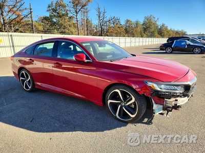 Czwarte zdjęcie samochodu z boku: 2018 HONDA ACCORD SPORT VIN:1HGCV1F36JA192978 - miniatura