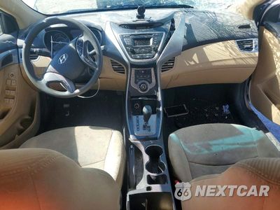 Zdjęcie 8 z 13 samochodu: 2013 HYUNDAI ELANTRA GLS VIN:5NPDH4AE8DH243138 - miniatura