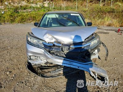 Piąte zdjęcie samochodu w środku: 2016 HONDA CR-V LX VIN:2HKRM4H34GH688308 - miniatura