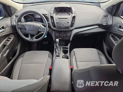 Zdjęcie 8 z 13 samochodu: 2017 FORD ESCAPE SE VIN:1FMCU9GD4HUE70658 - miniatura