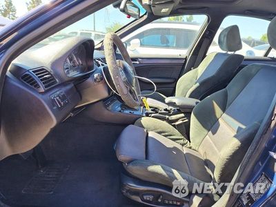 Zdjęcie 7 z 12 samochodu: 2004 BMW 330 I VIN:WBAEV53464KM37673 - miniatura