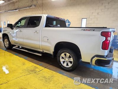 Drugie zdjęcie samochodu z przodu: 2021 CHEVROLET SILVERADO K1500 LT VIN:1GCUYDED9MZ411203 - miniatura