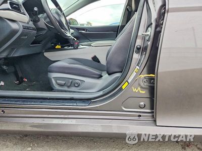 Zdjęcie 12 z 13 samochodu: 2021 TOYOTA CAMRY LE VIN:4T1R11AK3MU528149 - miniatura