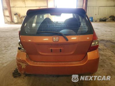 Zdjęcie 6 z 12 samochodu: 2007 HONDA FIT S VIN:JHMGD38667S067082 - miniatura