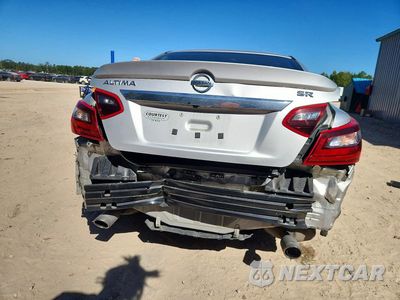 Zdjęcie 6 z 13 samochodu: 2017 NISSAN ALTIMA 2.5 SR VIN:1N4AL3AP6HC134021 - miniatura