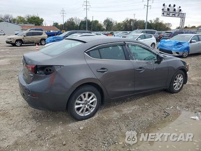 Trzecie zdjęcie samochodu z tyłu: 2018 MAZDA 3 SPORT VIN:3MZBN1U73JM264848 - miniatura