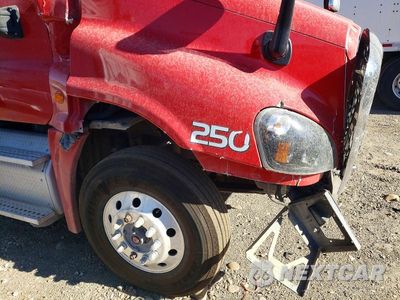 Zdjęcie 13 z 13 samochodu: 2017 FREIGHTLINER CASCADIA 125 SEMI TRUCK VIN:3AKNGEDR1HSHW5834 - miniatura