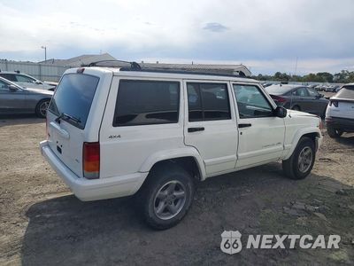 Trzecie zdjęcie samochodu z tyłu: 1998 JEEP CHEROKEE SPORT VIN:1J4FJ68S9WL258177 - miniatura