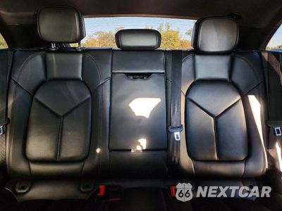 Zdjęcie 10 z 13 samochodu: 2017 PORSCHE MACAN S VIN:WP1AB2A50HLB19437 - miniatura