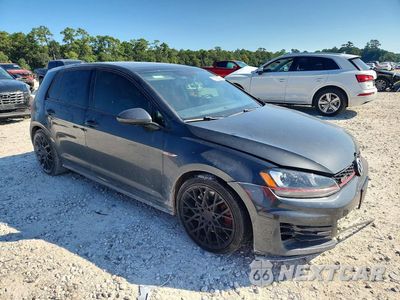 Czwarte zdjęcie samochodu z boku: 2017 VOLKSWAGEN GTI S/SE VIN:3VW447AU0HM054419 - miniatura