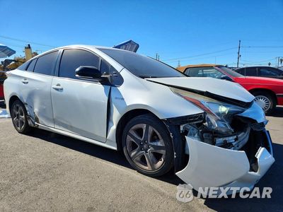 Czwarte zdjęcie samochodu z boku: 2016 TOYOTA PRIUS THREE TOURING VIN:JTDKARFU2G3515448 - miniatura