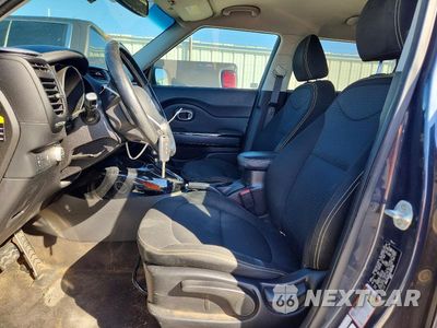 Zdjęcie 7 z 13 samochodu: 2016 KIA SOUL + VIN:KNDJP3A55G7280298 - miniatura