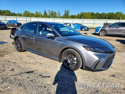 Czwarte zdjęcie samochodu z boku: 2025 TOYOTA CAMRY SE VIN:4T1DAACK5SU632324 - miniatura