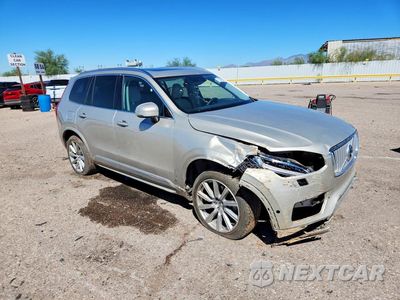 Czwarte zdjęcie samochodu z boku: 2016 VOLVO XC90 T6 VIN:YV4A22PL1G1017921 - miniatura