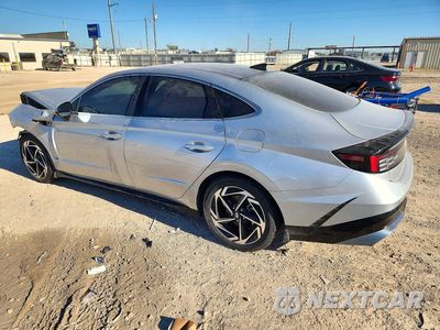 Drugie zdjęcie samochodu z przodu: 2024 HYUNDAI SONATA SEL VIN:KMHL14JA5RA424723 - miniatura