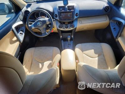 Zdjęcie 8 z 13 samochodu: 2011 TOYOTA RAV4 BASE VIN:2T3ZF4DV7BW075487 - miniatura