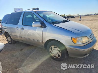 Czwarte zdjęcie samochodu z boku: 2002 TOYOTA SIENNA XLE VIN:4T3ZF13C82U485679 - miniatura