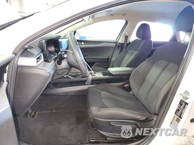 Zdjęcie 7 z 13 samochodu: 2023 KIA K5 LXS VIN:5XXG14J20PG196873 - miniatura
