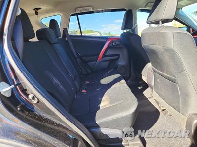 Zdjęcie 11 z 13 samochodu: 2016 TOYOTA RAV4 LE VIN:2T3BFREV7GW458947 - miniatura