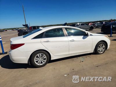 Trzecie zdjęcie samochodu z tyłu: 2011 HYUNDAI SONATA GLS VIN:5NPEB4ACXBH115890 - miniatura