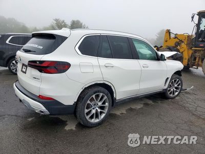 Trzecie zdjęcie samochodu z tyłu: 2026 BMW X5 XDRIVE40I VIN:5UX23EU05T9318606 - miniatura
