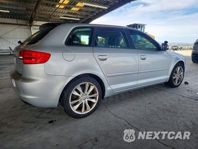 Trzecie zdjęcie samochodu z tyłu: 2012 AUDI A3 PREMIUM VIN:WAUBEAFM7CA110176 - miniatura