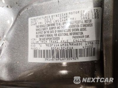Zdjęcie 12 z 12 samochodu: 2017 NISSAN SENTRA SV VIN:3N1AB7AP6HY304909 - miniatura