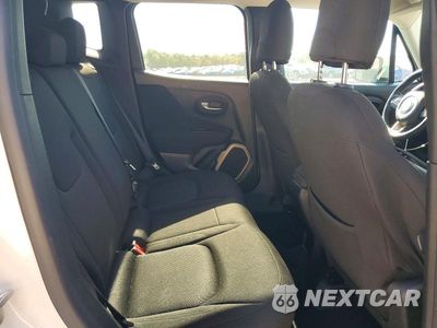 Zdjęcie 10 z 12 samochodu: 2015 JEEP RENEGADE LATITUDE VIN:ZACCJABT9FPB87832 - miniatura