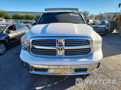 Piąte zdjęcie samochodu w środku: 2015 RAM 1500 SLT VIN:1C6RR7LM0FS547827 - miniatura
