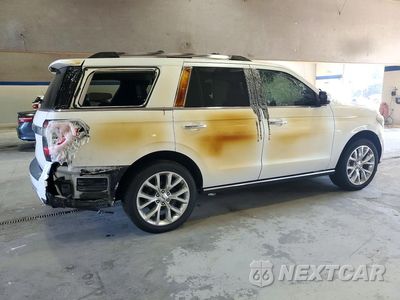 Trzecie zdjęcie samochodu z tyłu: 2019 FORD EXPEDITION LIMITED VIN:1FMJU2AT3KEA64516 - miniatura
