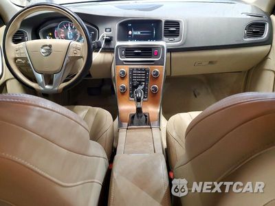 Zdjęcie 8 z 12 samochodu: 2016 VOLVO S60 PLATINUM VIN:LYV402FM4GB090645 - miniatura