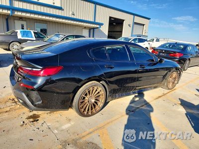 Trzecie zdjęcie samochodu z tyłu: 2022 BMW M850XI VIN:WBAGV8C02NCH93334 - miniatura