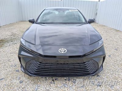 Piąte zdjęcie samochodu w środku: 2025 TOYOTA CAMRY LE VIN:4T1DAACK6SU144614 - miniatura