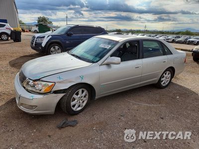 2000 TOYOTA AVALON XLS 4T1BF28B0YU112175 - główne zdjęcie licytacji z USA - miniatura