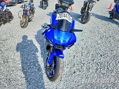 Drugie zdjęcie samochodu z przodu: 2024 YAMAHA YZFR1 VIN:JYARN66E8RA004802 - miniatura