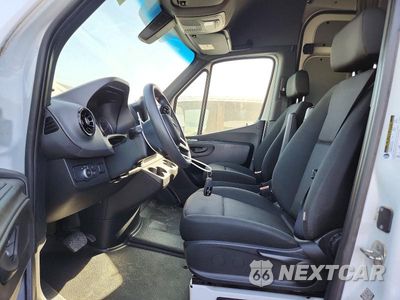 Zdjęcie 7 z 13 samochodu: 2023 MERCEDES-BENZ SPRINTER 2500 DELIVERY VAN VIN:W1Y4KDHY2PT123719 - miniatura