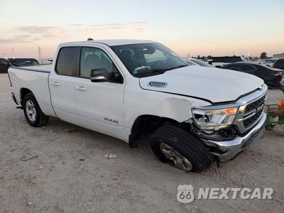Czwarte zdjęcie samochodu z boku: 2022 RAM 1500 BIG HORN/LONE STAR VIN:1C6RREBG6NN451794 - miniatura