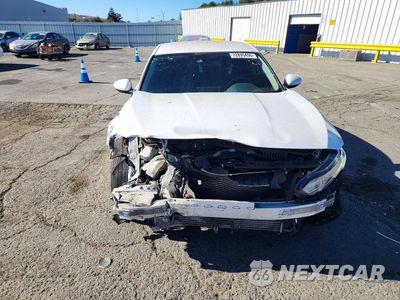 Piąte zdjęcie samochodu w środku: 2020 HONDA ACCORD LX VIN:1HGCV1F18LA048494 - miniatura