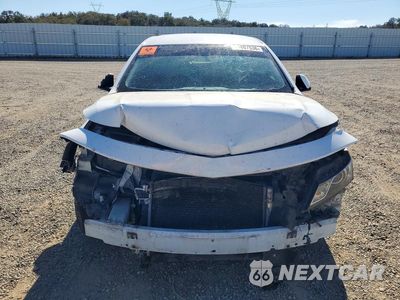 Piąte zdjęcie samochodu w środku: 2016 CHEVROLET IMPALA LT VIN:2G1115S39G9142796 - miniatura