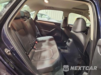 Zdjęcie 10 z 12 samochodu: 2012 VOLKSWAGEN PASSAT SE VIN:1VWBP7A32CC088183 - miniatura